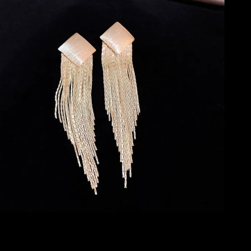 Women jewelry